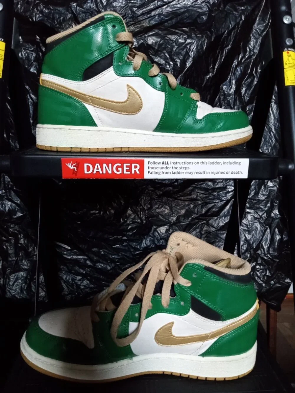Jordan 1 Retro High OG GS 'Celtics' 6Y (Rare/Limited Release)